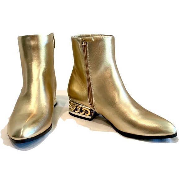 BAMBOO Shoes - Bamboo “Hype” Gold Metallic Mixed Medal Booties Chain Heel Decoration Size